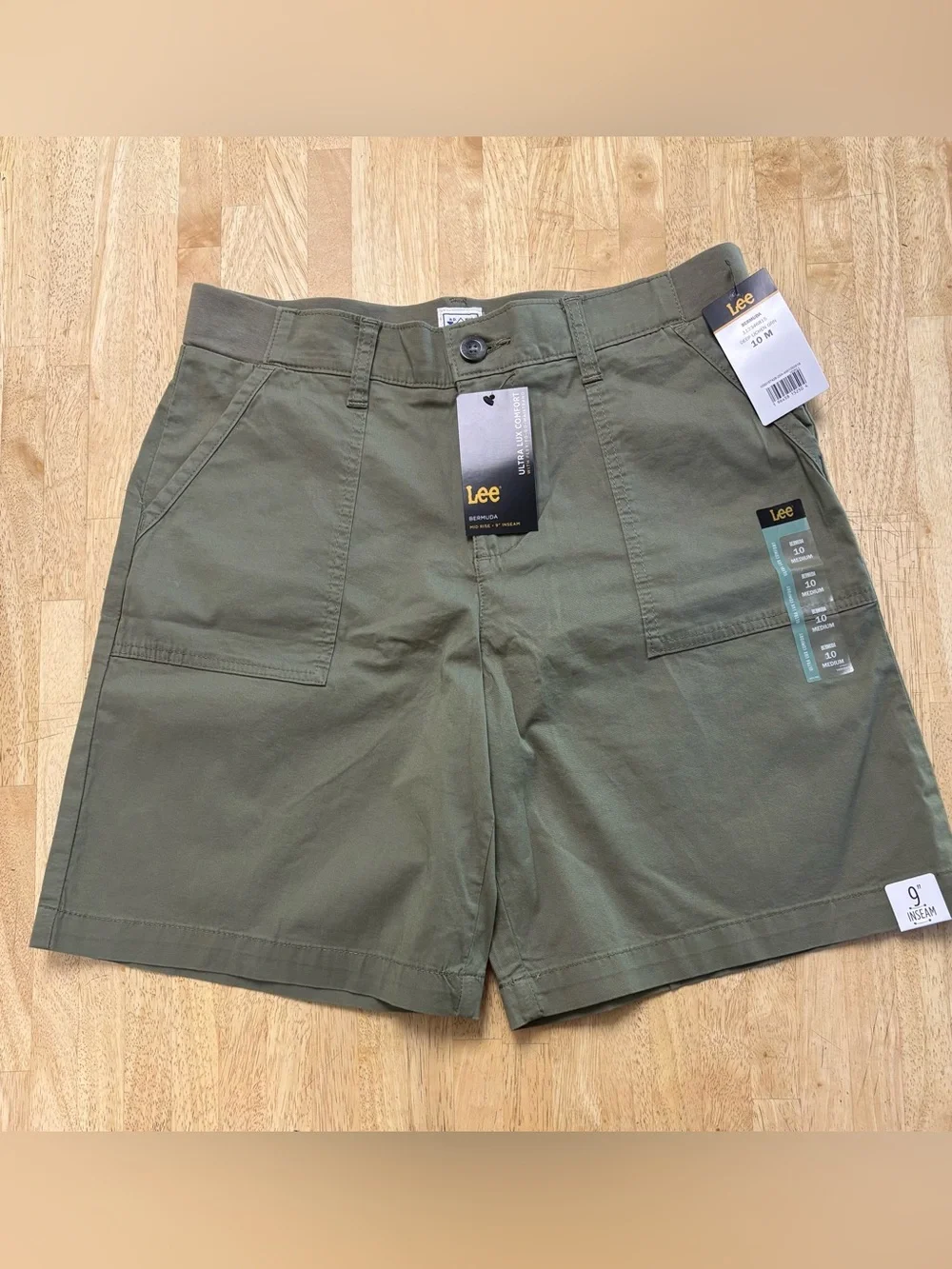 NWT Lee Women's High Waist Bermuda Utility Shorts in Olive and Navy - Picture 7 of 11